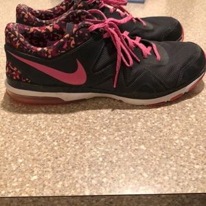 Nike sculpt TR 2